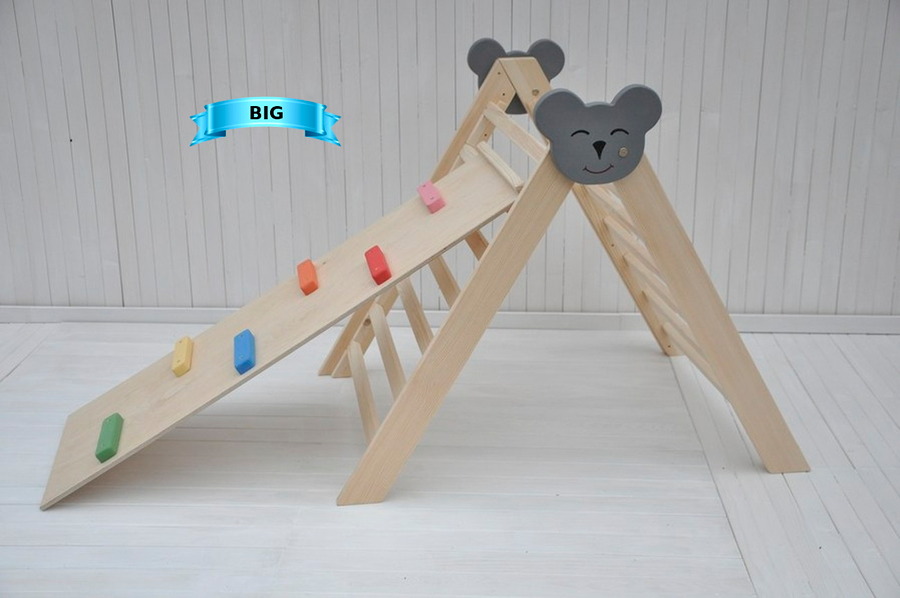 Wooden frame climbing steps Barin Toys Koala Baby is easy and fast playground solution for your patio or backyard for kids parties and celebration.