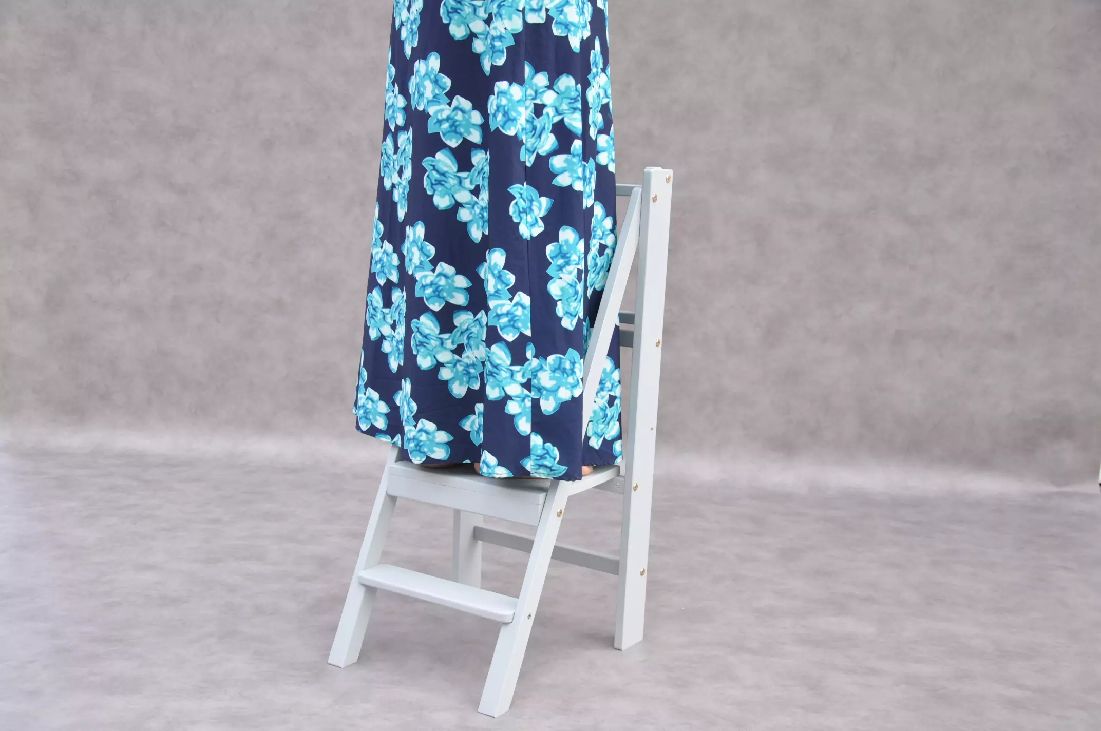 Foldable step stool Slim montessori tower & step for kitchen.